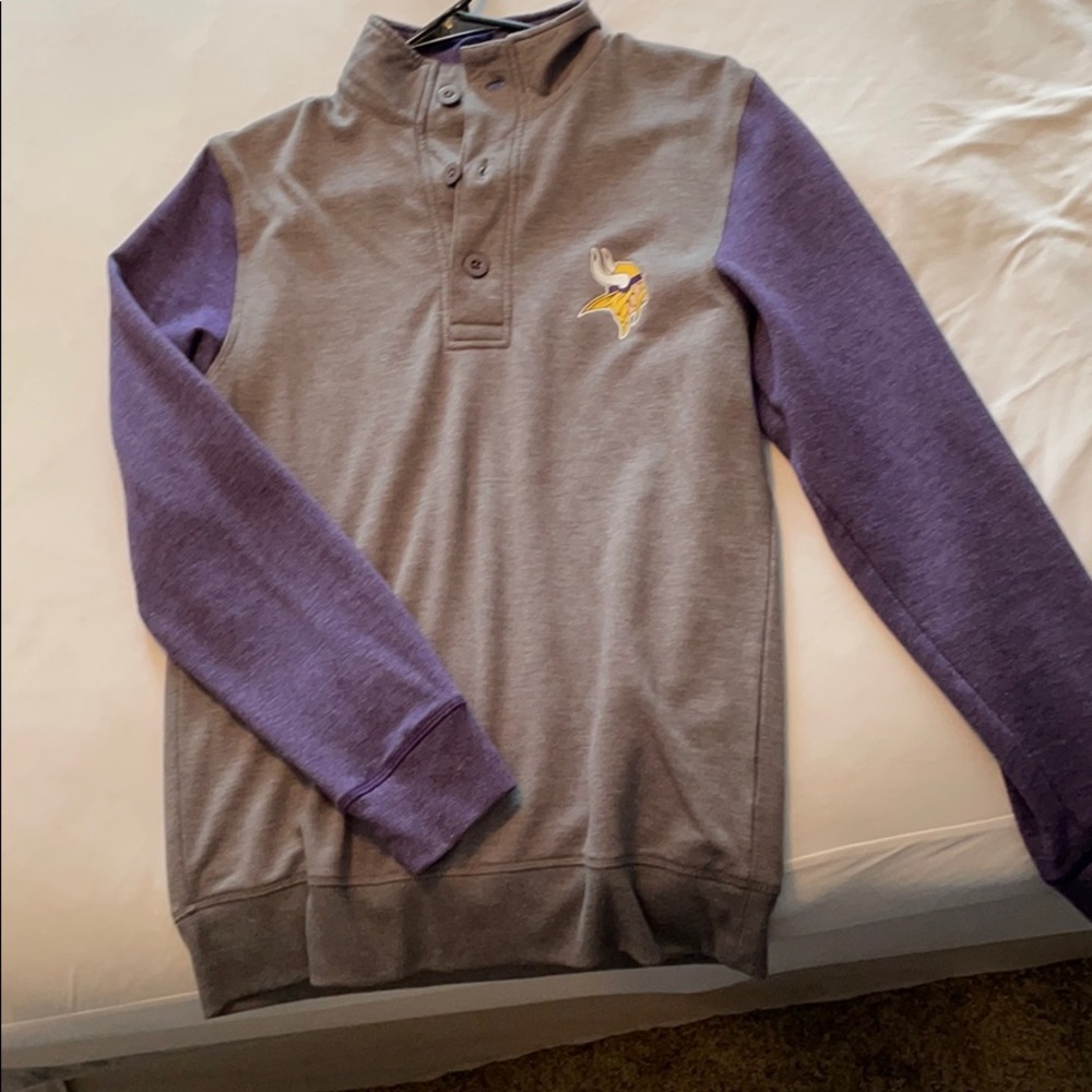 MN Vikings sweatshirt